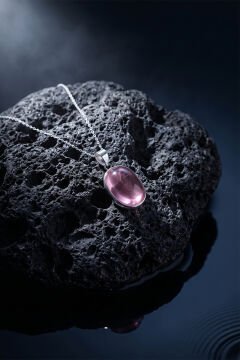 Pembe Renk Zirkon Taşlı Minimal Gümüş Kolye