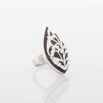 Oltu Taşlı Erzurum Kalem İşlemeli Gümüş Yüzük