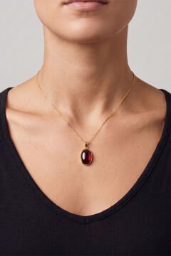 Yakut Renk Zirkon Taşlı Minimal Gümüş Kolye Altın Rengi