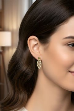 Rüzgar Yaprağı Model Gümüş Küpe Altın Rengi