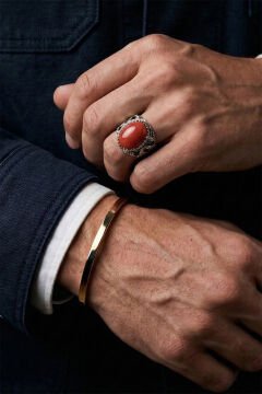 Mercan Taşlı Zambak Model El İşçiliği Erkek Gümüş Yüzük