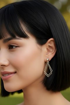 Diamond Model Gümüş Küpe Gümüş Rengi
