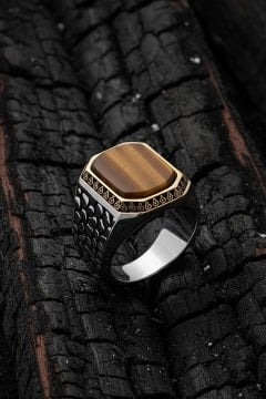 Benekli Model Kaplangözü Taşlı Gümüş Erkek Yüzük