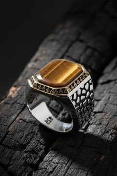 Benekli Model Kaplangözü Taşlı Gümüş Erkek Yüzük