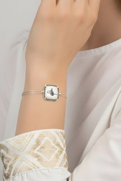Zirkon Taş Süslemeli Tuğra Desenli Gümüş Bileklik