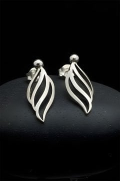 Yakamoz Model Gümüş Küpe