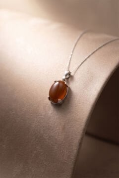 Minimalist Oval Tasarım Akik Taşlı Kadın Gümüş Kolye