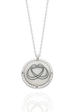 Zirkon Taş Süslemeli Çift Vav Desenli Gümüş Kolye