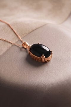Minimalist Oval Tasarım Oniks Taşlı Kadın Gümüş Kolye Rose Rengi