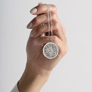 İhlas Süresi Kazıma Gümüş Kolye