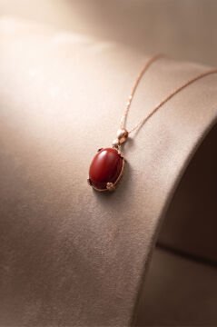 Minimalist Oval Tasarım Mercan Taşlı Kadın Gümüş Kolye Rose Rengi