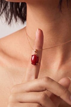 Minimalist Oval Tasarım Mercan Taşlı Kadın Gümüş Kolye Rose Rengi
