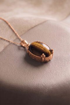 Minimalist Oval Tasarım Kaplangözü Taşlı Kadın Gümüş Kolye Rose Rengi