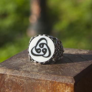 Fil Dişi Üzeri Abanoz Kakma Üçlü Vav El İşi Yüzük