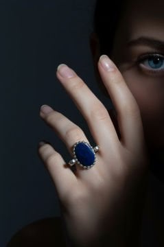Sade Model Lapis Lazuli Taşlı El İşi Gümüş Yüzük
