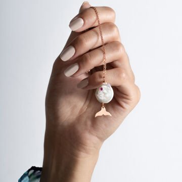 Balık Model İnci Taşlı Özel Tasarım Kolye Rose Rengi