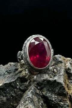 Usta İşi Erzurum Kalem İşçiliği Yakut Zirkon Taşlı Erkek Yüzük