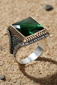 Yeşil Zirkon Taşlı Gümüş Yüzük