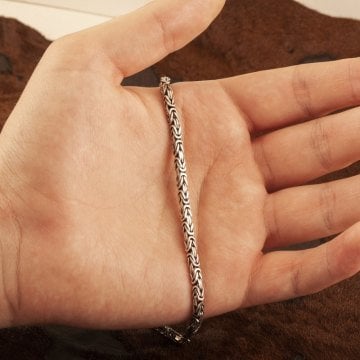 Kare Kral Model 3,30 mm Erkek Gümüş Zincir Kolye