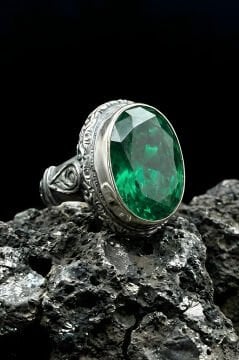 Usta İşi Erzurum Kalem İşçiliği Zümrüt Zirkon Taşlı Erkek Yüzük