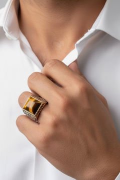 Kare Model Kalem İşlemeli Kaplangözü Taşlı Yüzük