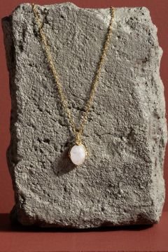 Doğal Ay Taşı Taşlı Minimal Gümüş Kadın Kolye Altın Rengi