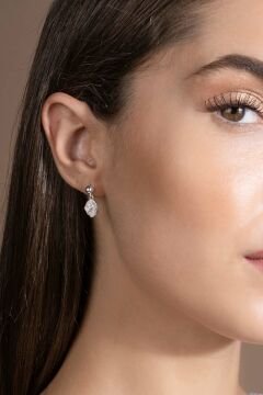 Doğal Ay Taşı Taşlı Minimal Gümüş Kadın Küpe Gümüş Rengi