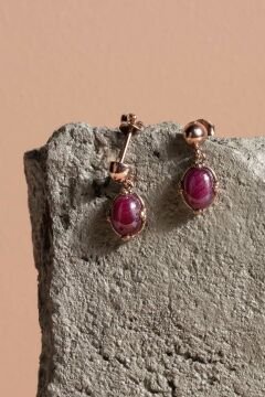 Doğal Yakut Taşlı Minimal Gümüş Kadın Küpe Rose Rengi