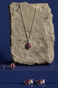 Doğal Yakut Taşlı Minimal Gümüş Kadın Takı Seti