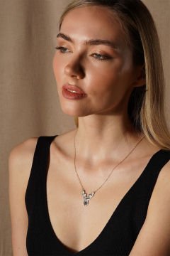 Geyik Model Siyah Mineli Gümüş Kolye