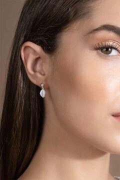 Sedef Taşlı Minimal Gümüş Kadın Küpe