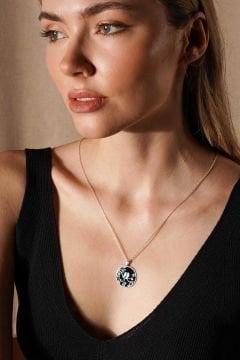 Ağaçtaki İki Kuş Siyah Mineli Gümüş Kolye