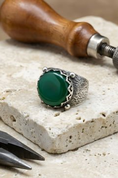 Ağaç Kabuğu Model El İşi Yeşil Akik Taşlı Gümüş Yüzük