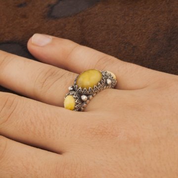 Üçlü Damla Kehribar Taşlı El İşi Gümüş Yüzük