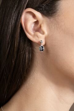 Mistik Topaz Taşlı Minimal Gümüş Kadın Küpe