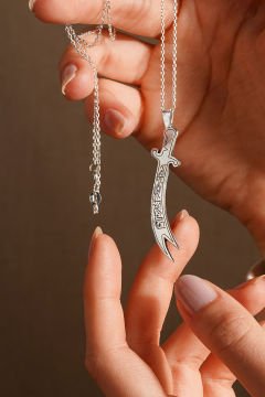 Ali'den Başka Yiğit Zülfikar'dan Başka Kılıç Yoktur Gümüş Kolye