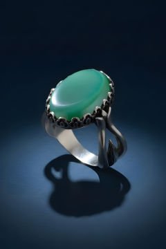 Lale Model Yeşil Akik Taşlı El İşi Gümüş Yüzük