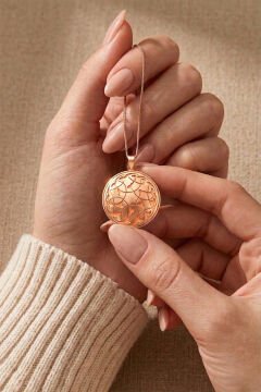 Özel Tasarım Rumi Desenli Madalyon Model Gümüş Kolye Rose Rengi