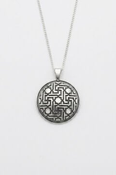 Özel Tasarım Selçuklu Motifli Gümüş Kolye