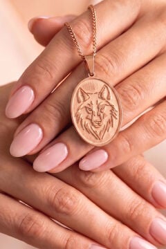 Kurt Model Kabartma 925 Ayar Gümüş Kolye Rose Rengi