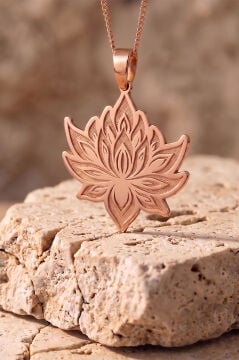 Lotus Çiçeği Model 925 Ayar Gümüş Taşsız Kolye Rose Rengi
