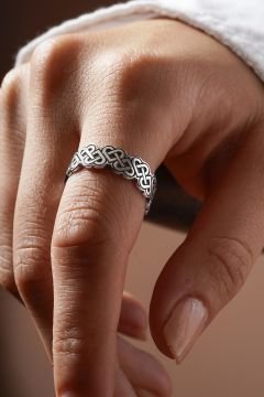 Düğümlü Kalp Model Ayarlanabilir Gümüş Yüzük