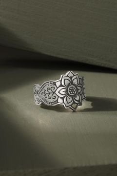 Çiçek Model Ayarlanabilir Gümüş Yüzük