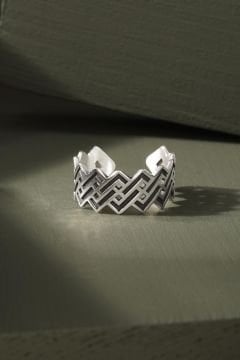 Labirent Desenli Ayarlanabilir Gümüş Yüzük