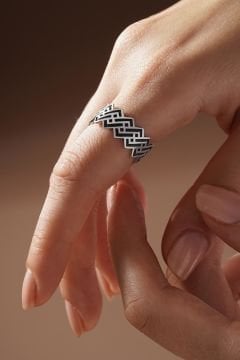 Labirent Desenli Ayarlanabilir Gümüş Yüzük