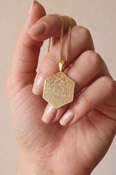 Altıgen Model Yaşam Çiçeği 925 Ayar Gümüş Kolye Altın Rengi