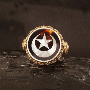 Kalem İşleme 22 Ayar Altınlı Bağa İçine Sedef Kakma Ay Yıldız El İşi Yüzük