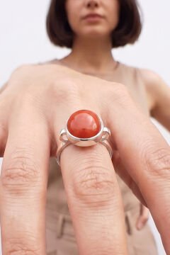 Luna Model Doğal Mercan Taşlı Gümüş Kadın Yüzük 13 - Gümüş Rengi