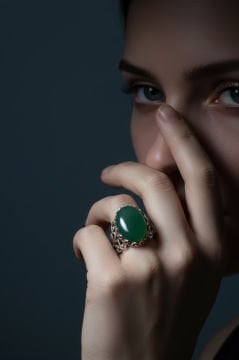 Rumi Model Yeşil Akik Taşlı El İşi Gümüş Yüzük