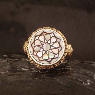 Kalem İşleme 22 Ayar Altınlı Sedef İçine Bağa Kakma Selçuklu Yıldızı El İşi Yüzük